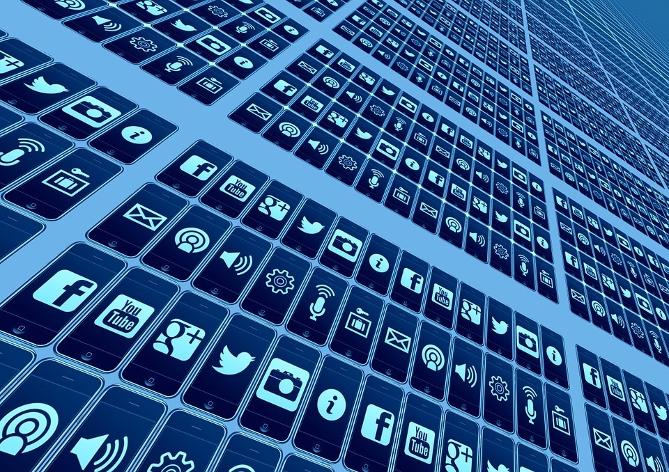 5 Tips To Choose The Right Social Media Marketing Company